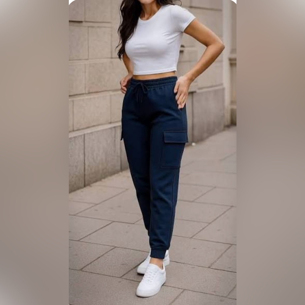 Tuff Athletics Fleece Cargo Jogger Pants – Everyday Essential 🖤✨